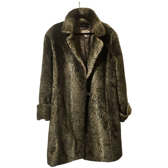 NEWPORT NEWS 3/4 Length Animal Print Faux Fur Coat - Size 18 - Picture 1 of 8